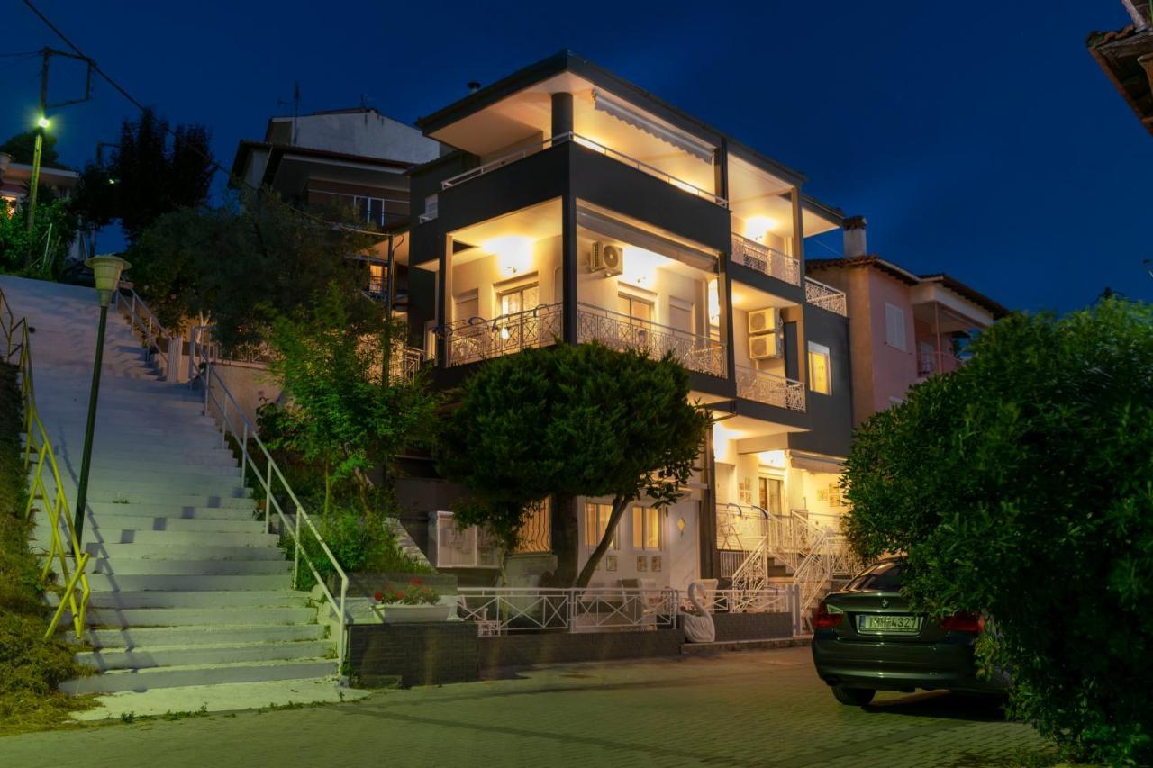 Family Inn Apartments&Suites Neos Marmaras Exteriör bild