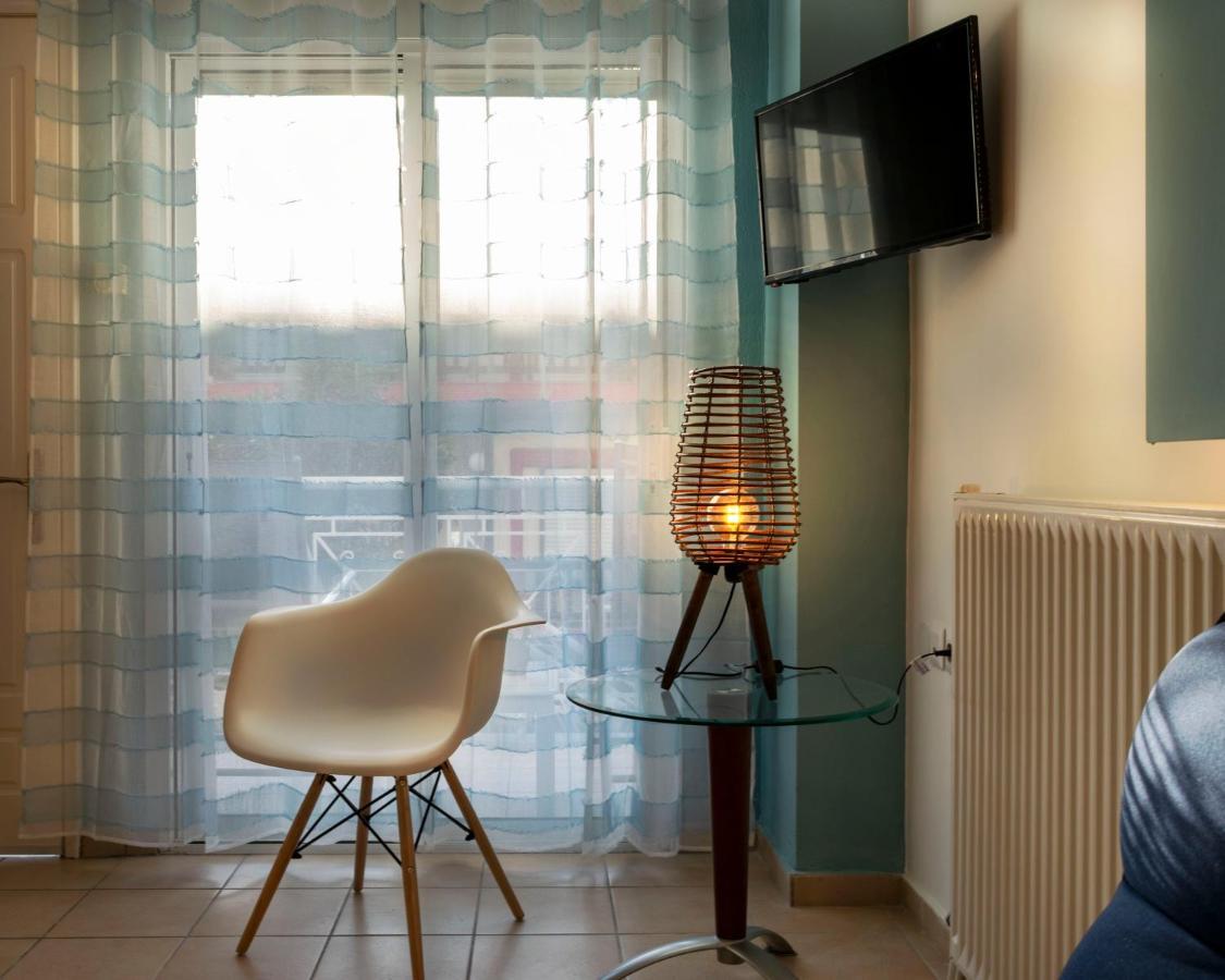 Family Inn Apartments&Suites Neos Marmaras Exteriör bild