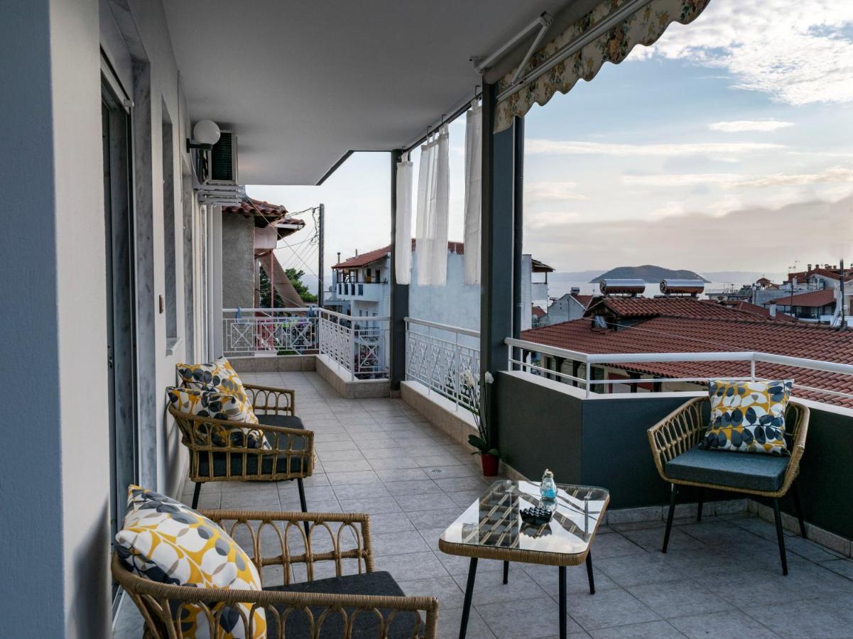Family Inn Apartments&Suites Neos Marmaras Exteriör bild